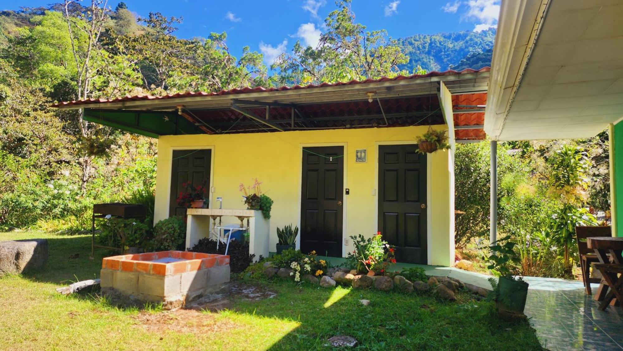 Hospedajes Richie Eco Camp Providencia Exterior photo