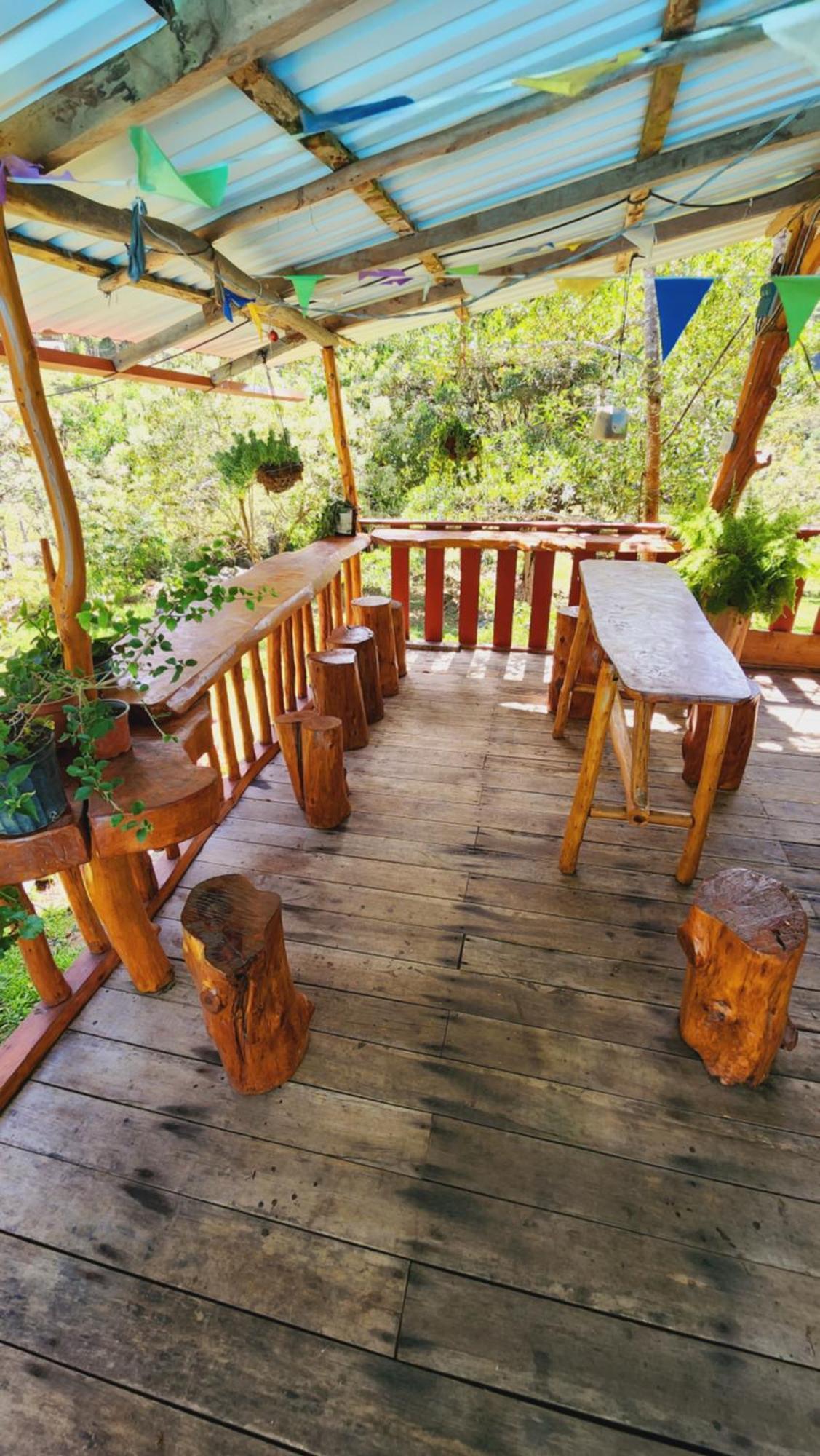 Hospedajes Richie Eco Camp Providencia Exterior photo